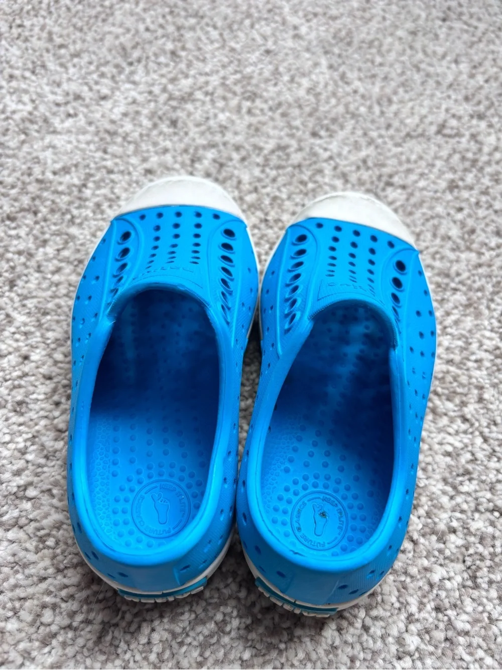 Native Jefferson Kids Slip-On Shoes in Bright Blue